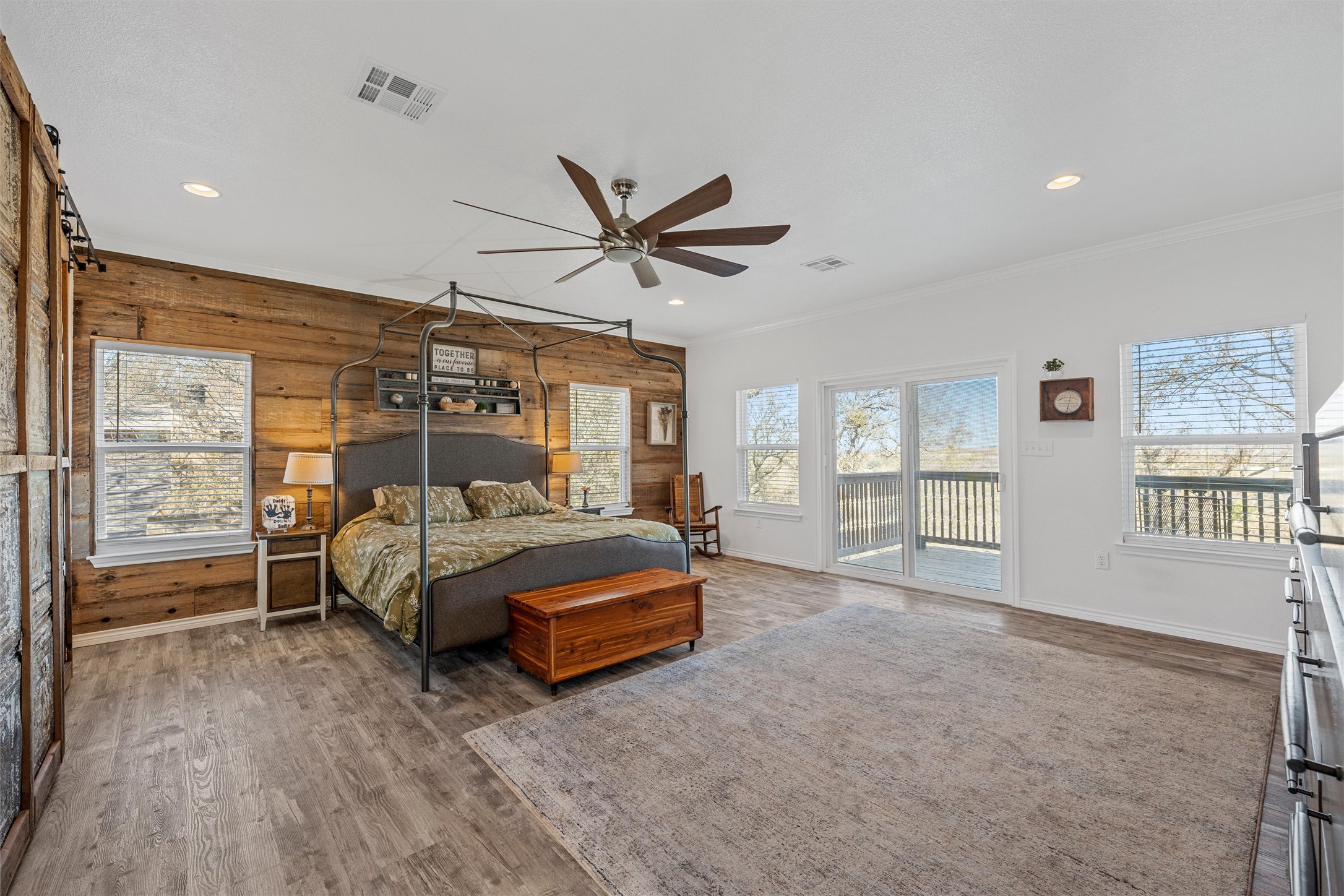 1307 Range Road