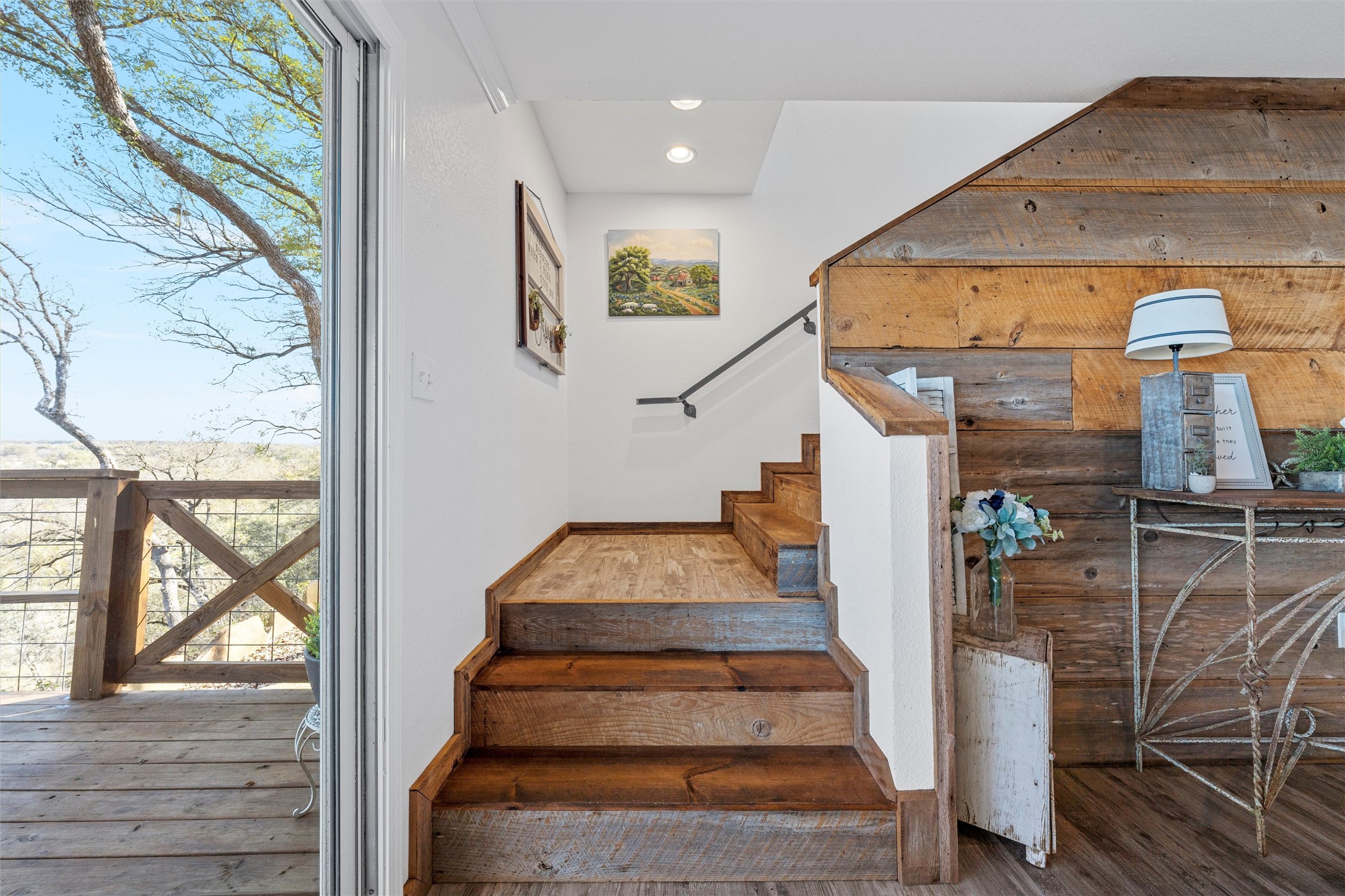 1307 Range Road