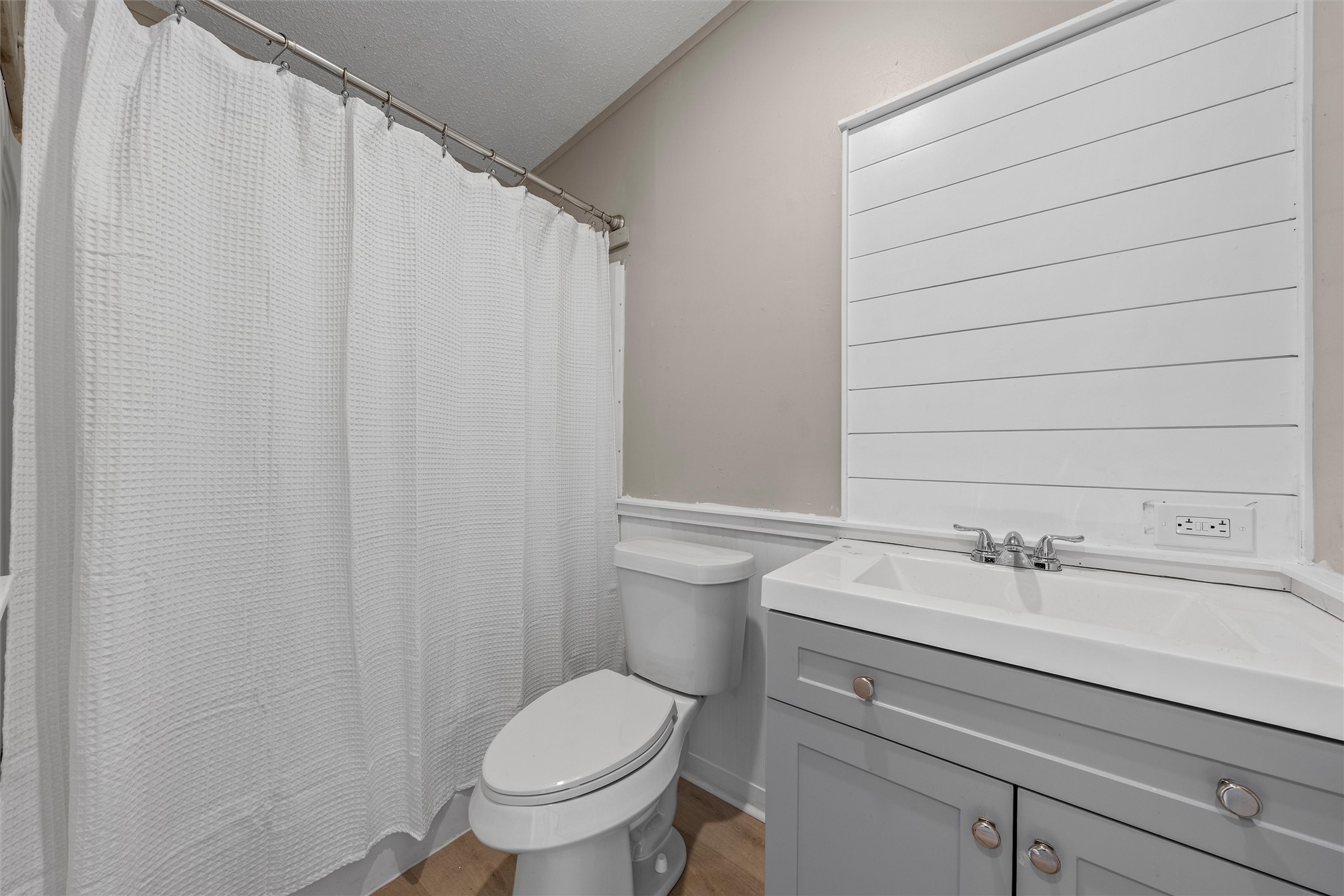 214 Bluebonnet Ridge