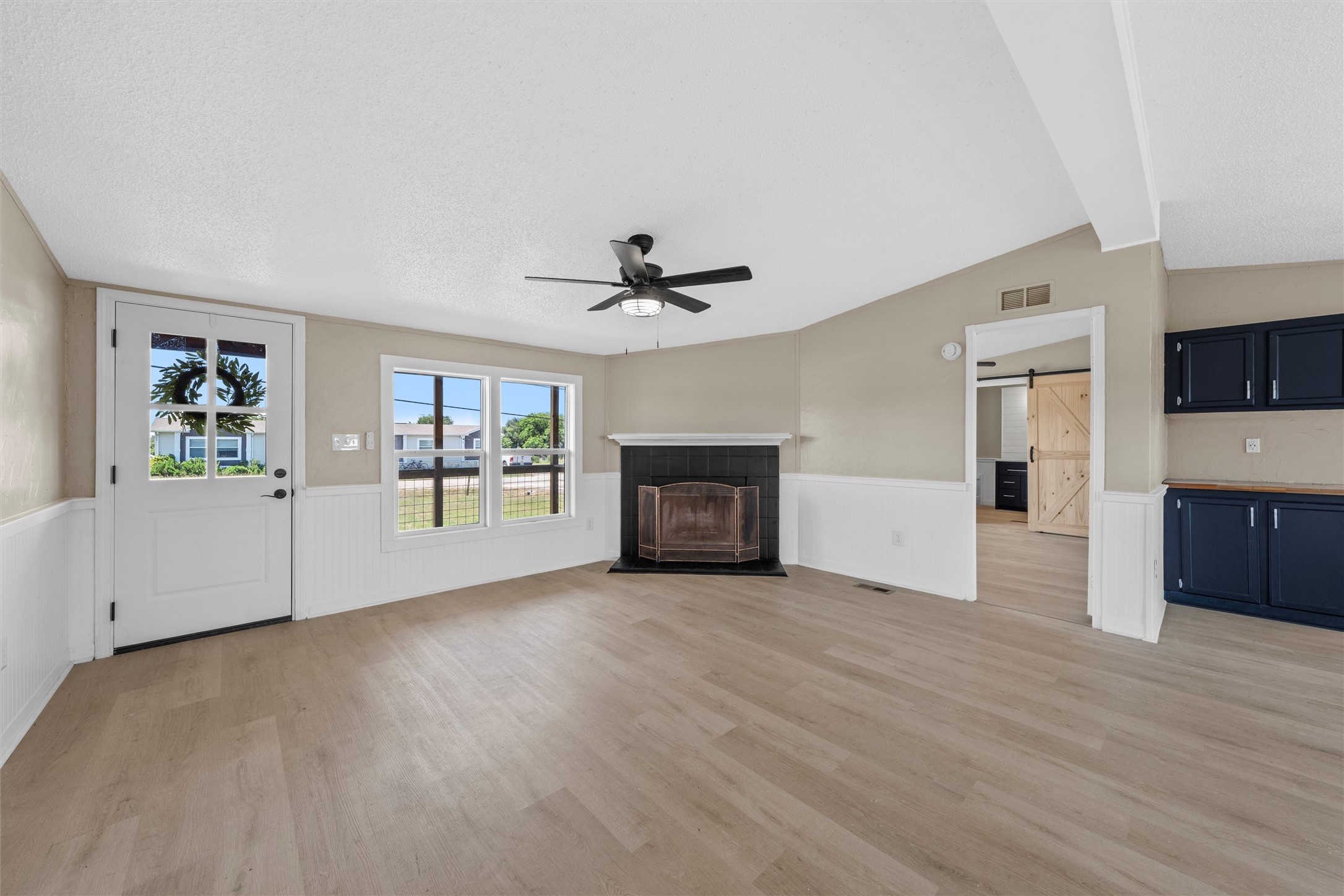 214 Bluebonnet Ridge