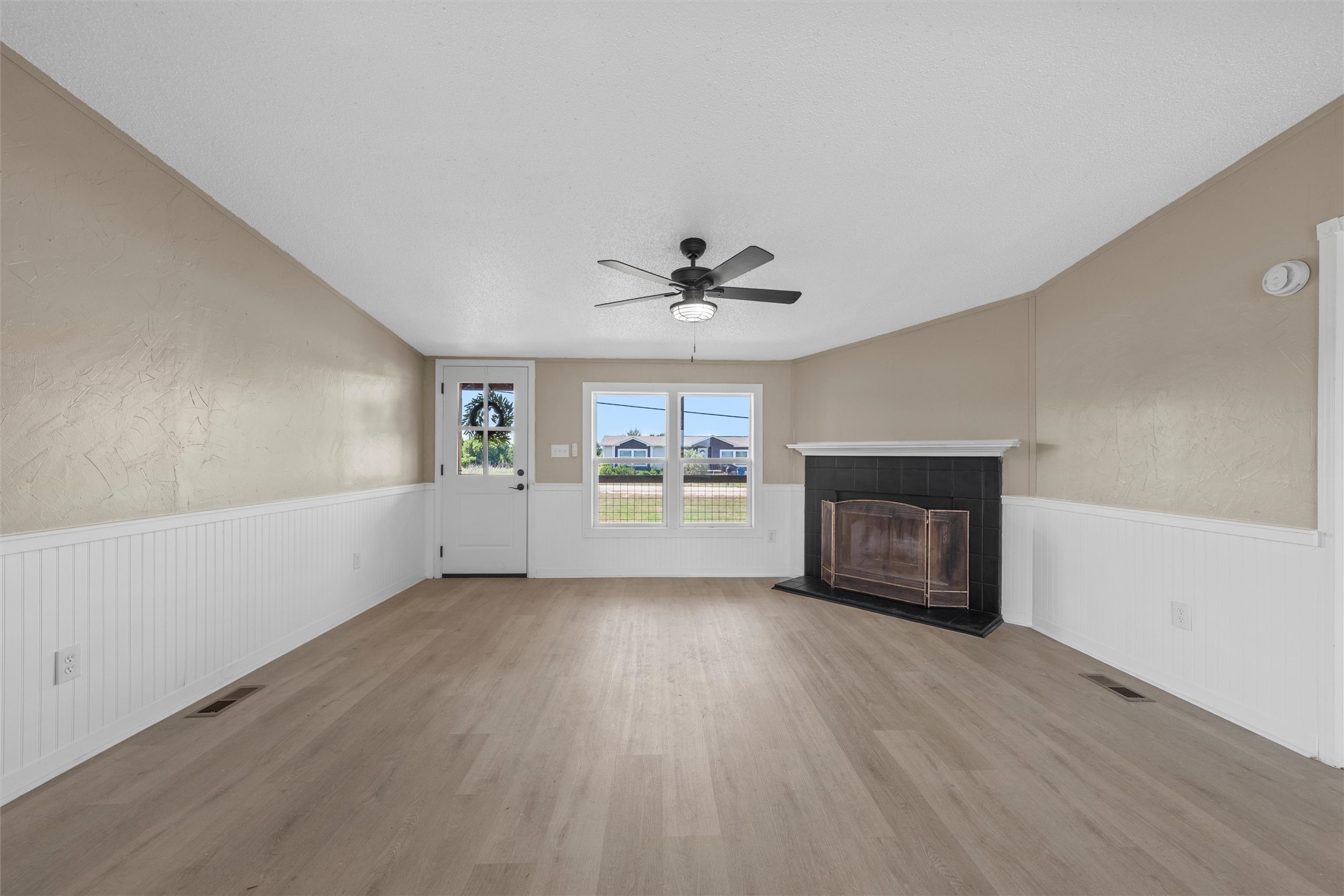 214 Bluebonnet Ridge