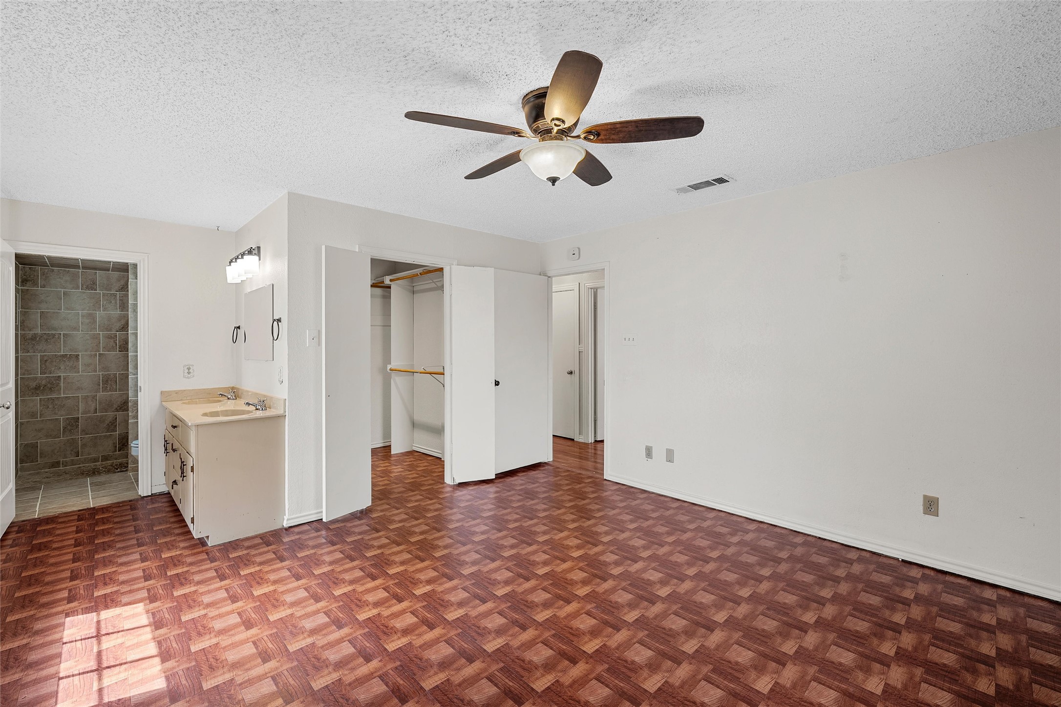 331 County Road 3440