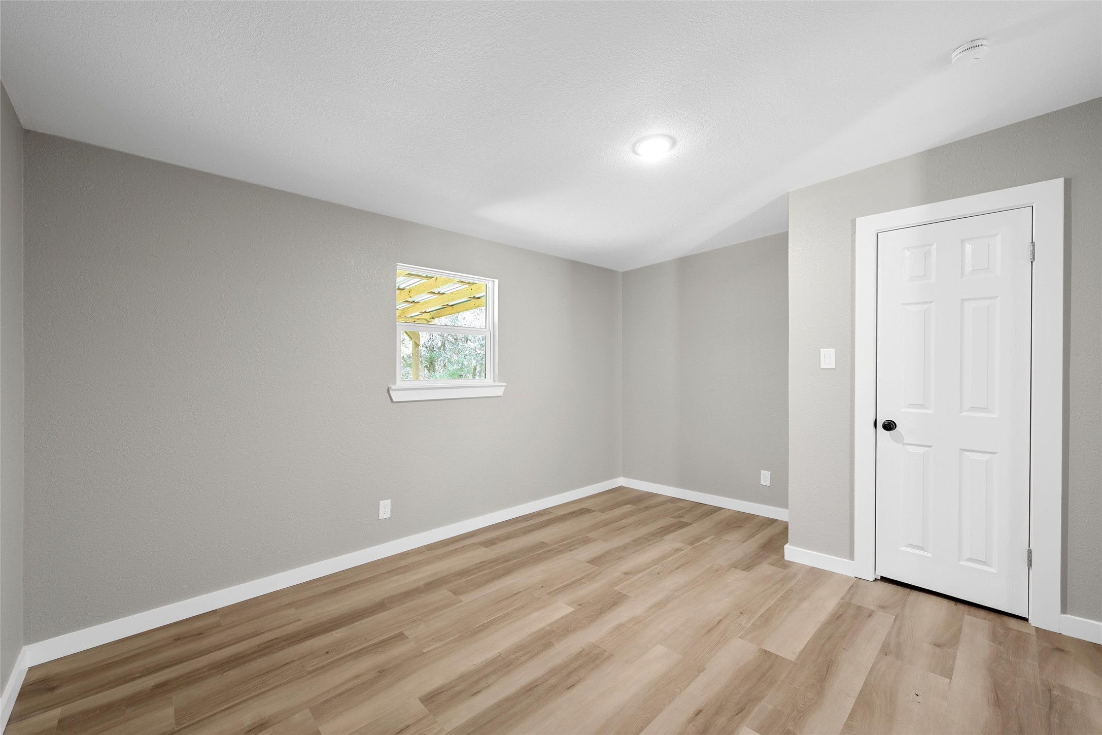 139 Cresthill Circle