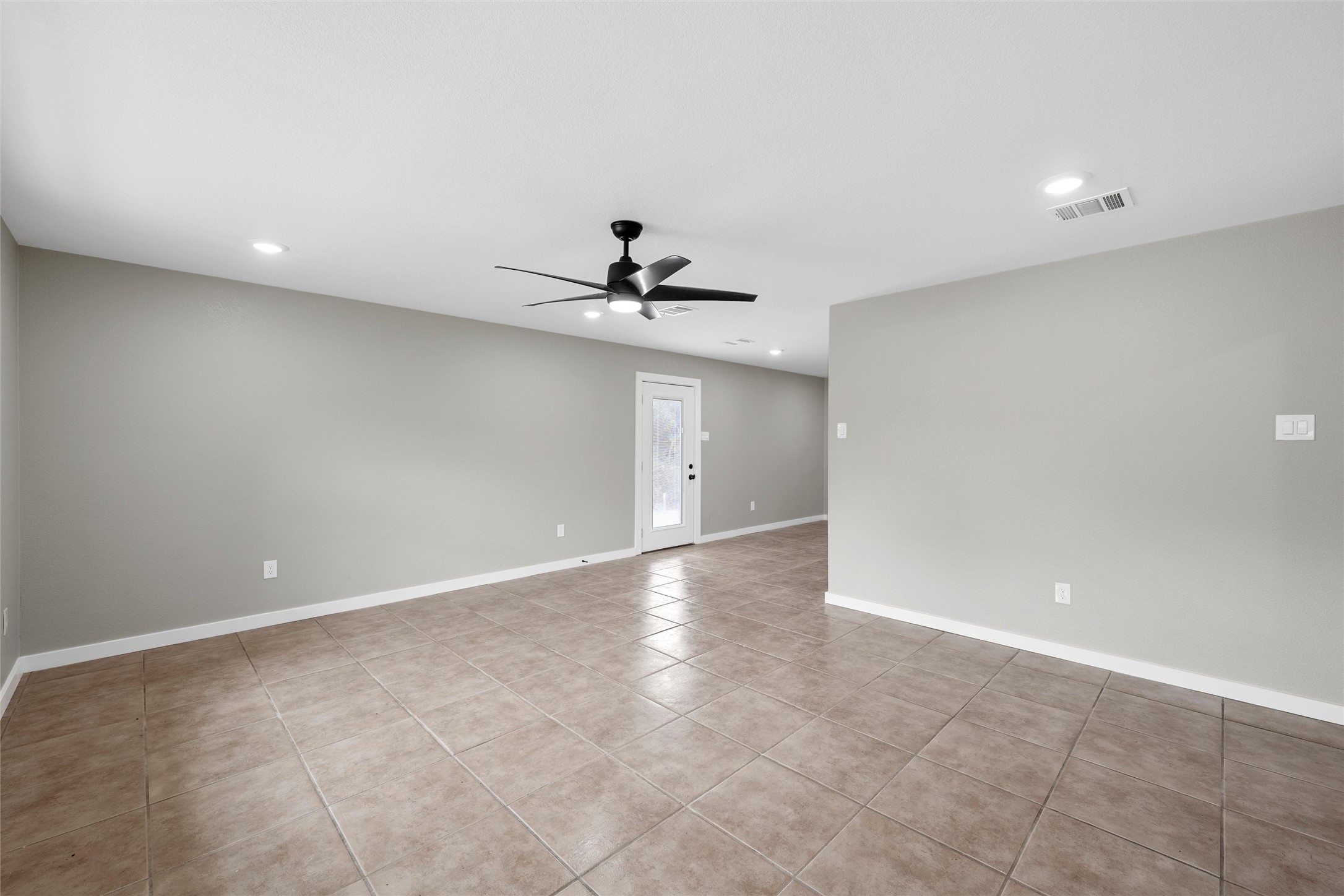 139 Cresthill Circle