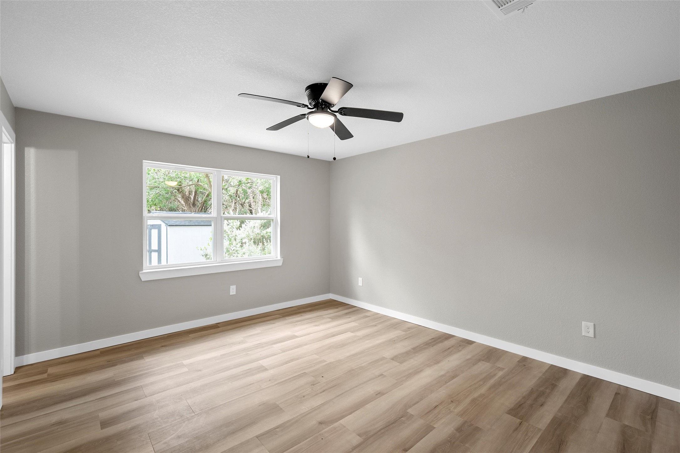 139 Cresthill Circle