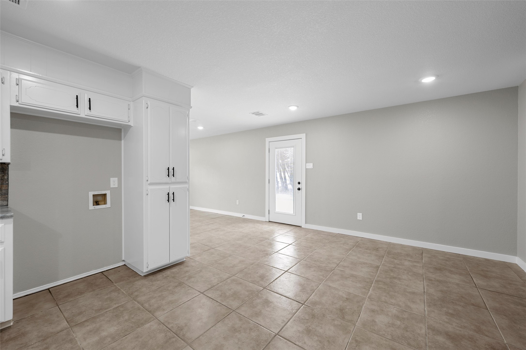139 Cresthill Circle