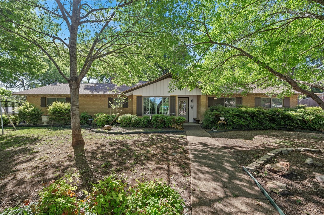 8000 Mulberry Lane