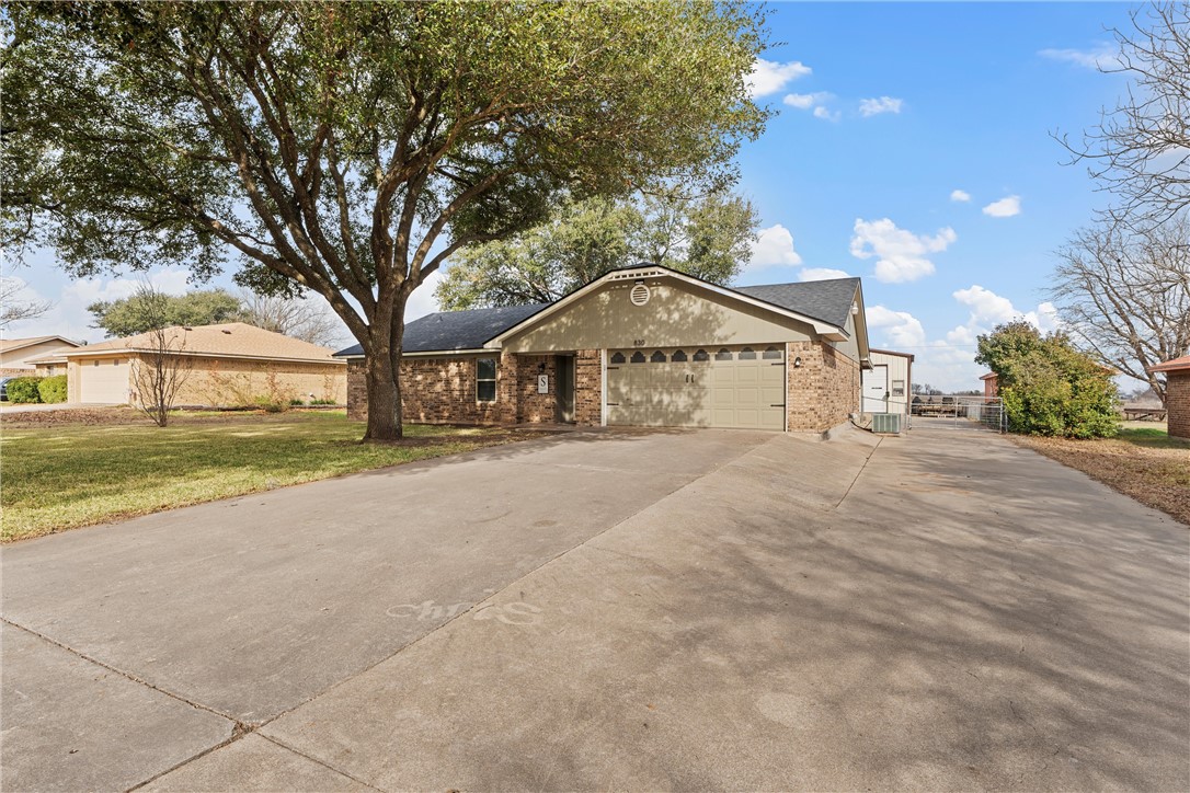 830 W 3rd Street