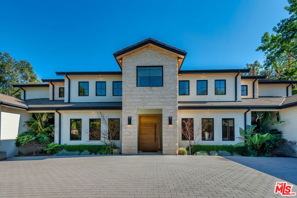 16144 HIGH VALLEY Place