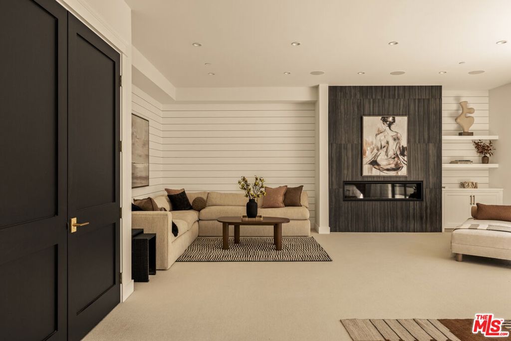 16144 HIGH VALLEY Place