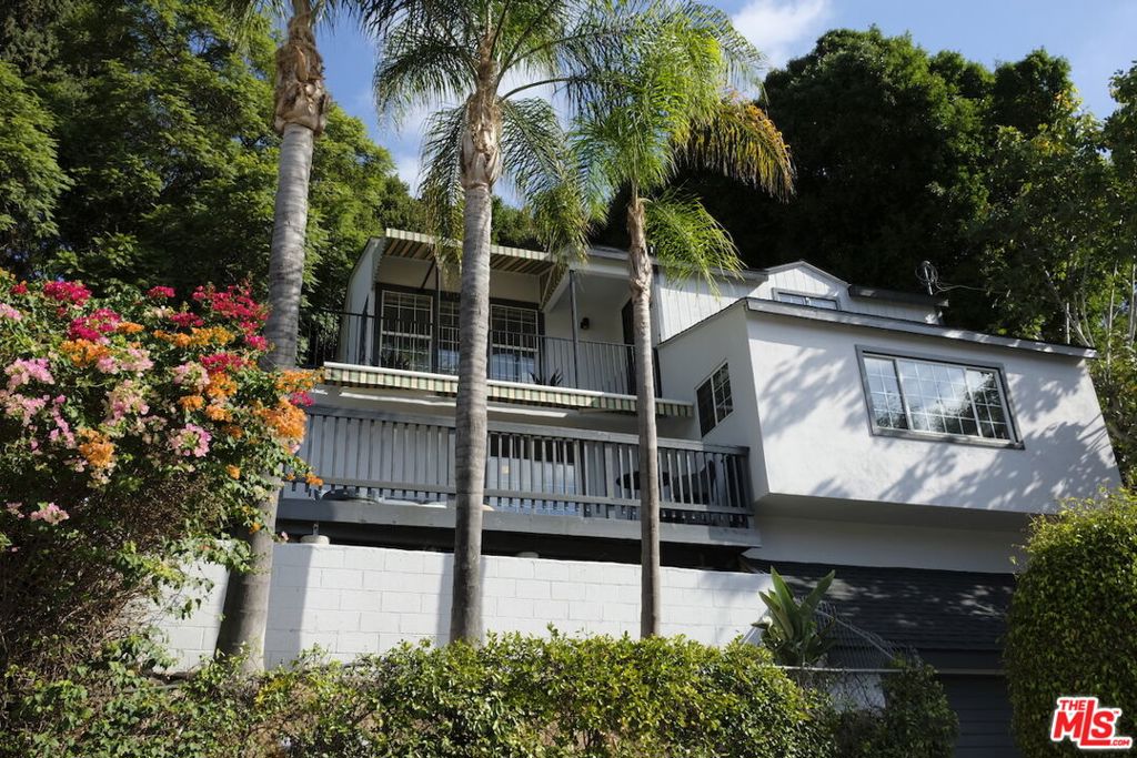 2969 - 2971 London Street