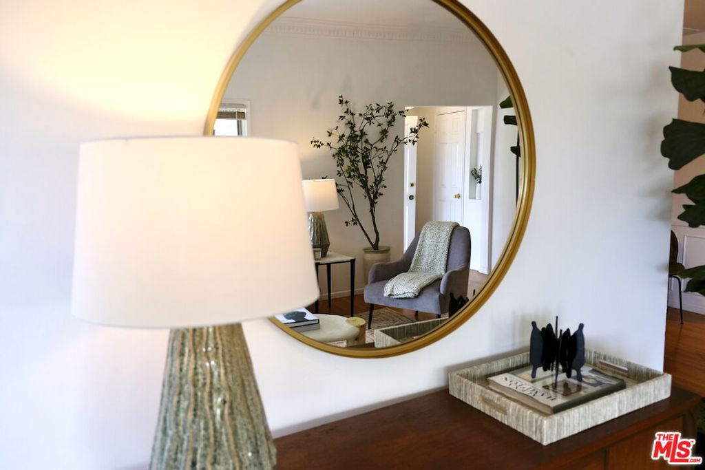 2969 - 2971 London Street