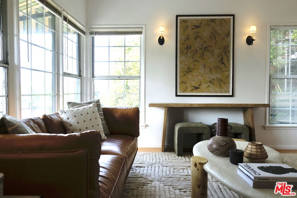 2969 - 2971 London Street