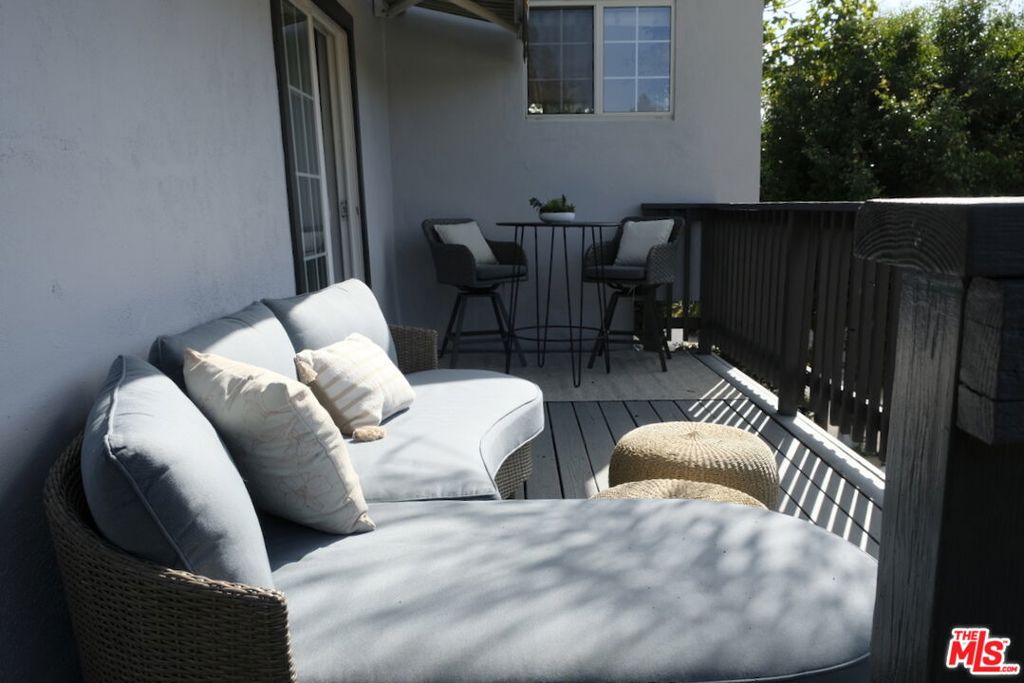 2969 - 2971 London Street