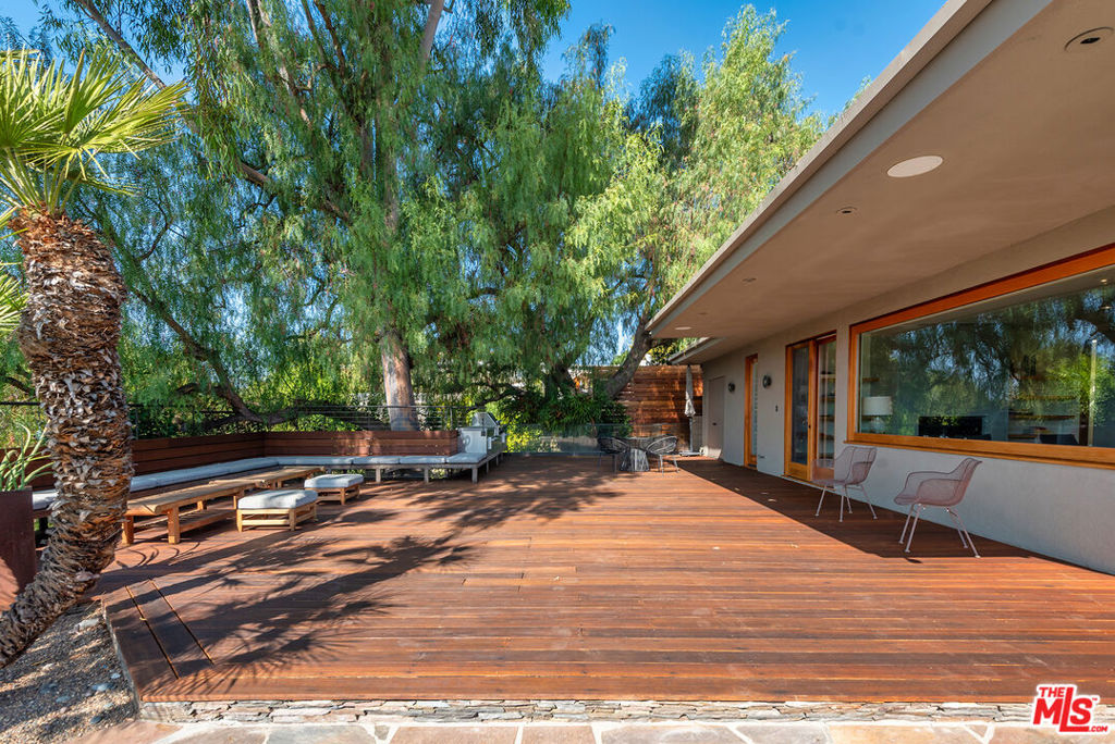 4305 Clear Valley Drive