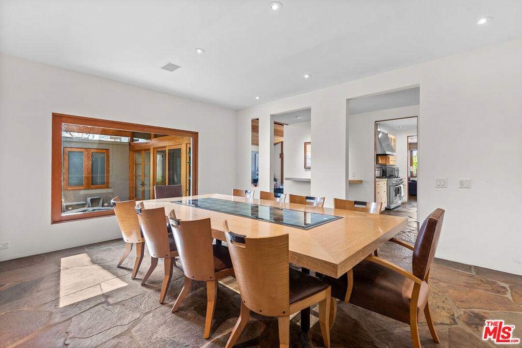 4305 Clear Valley Drive