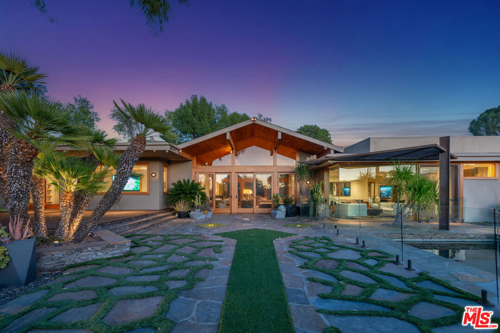 4305 Clear Valley Drive