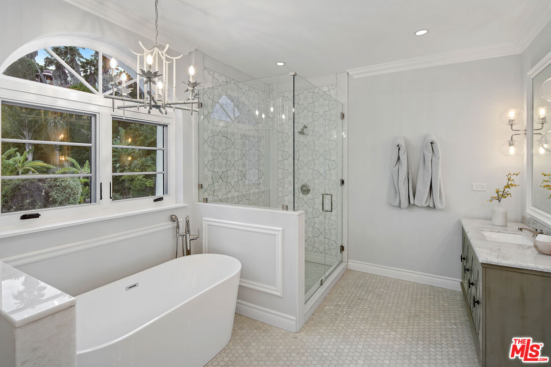 4621 Balboa Ave