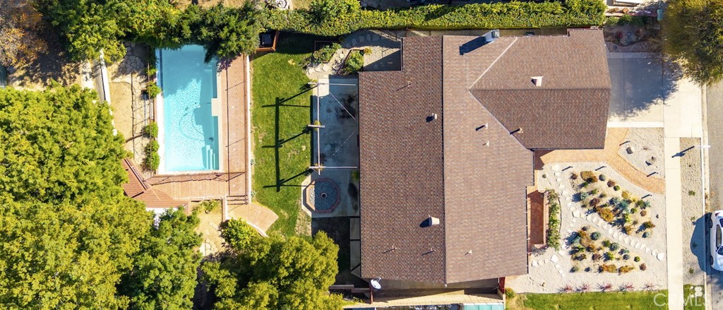 6553 Smoke Tree Avenue