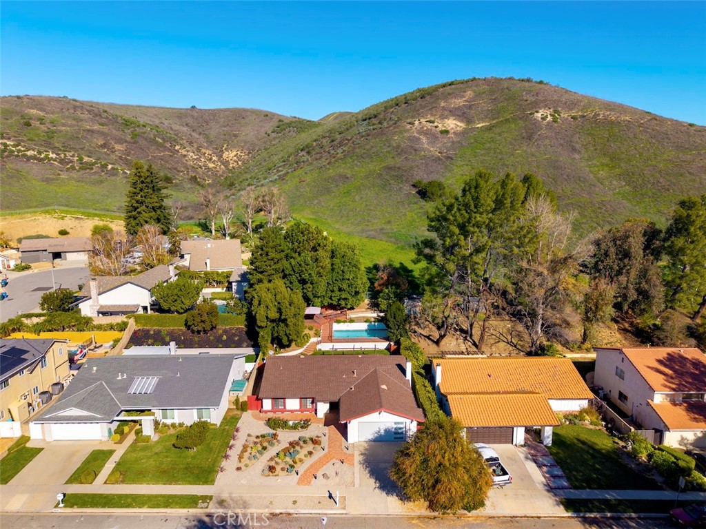 6553 Smoke Tree Avenue