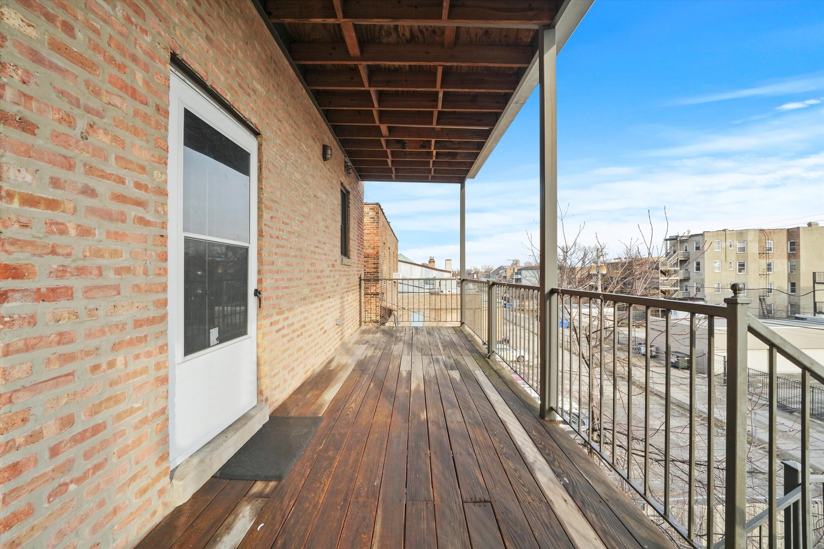 4839 S Michigan Avenue Unit: 2