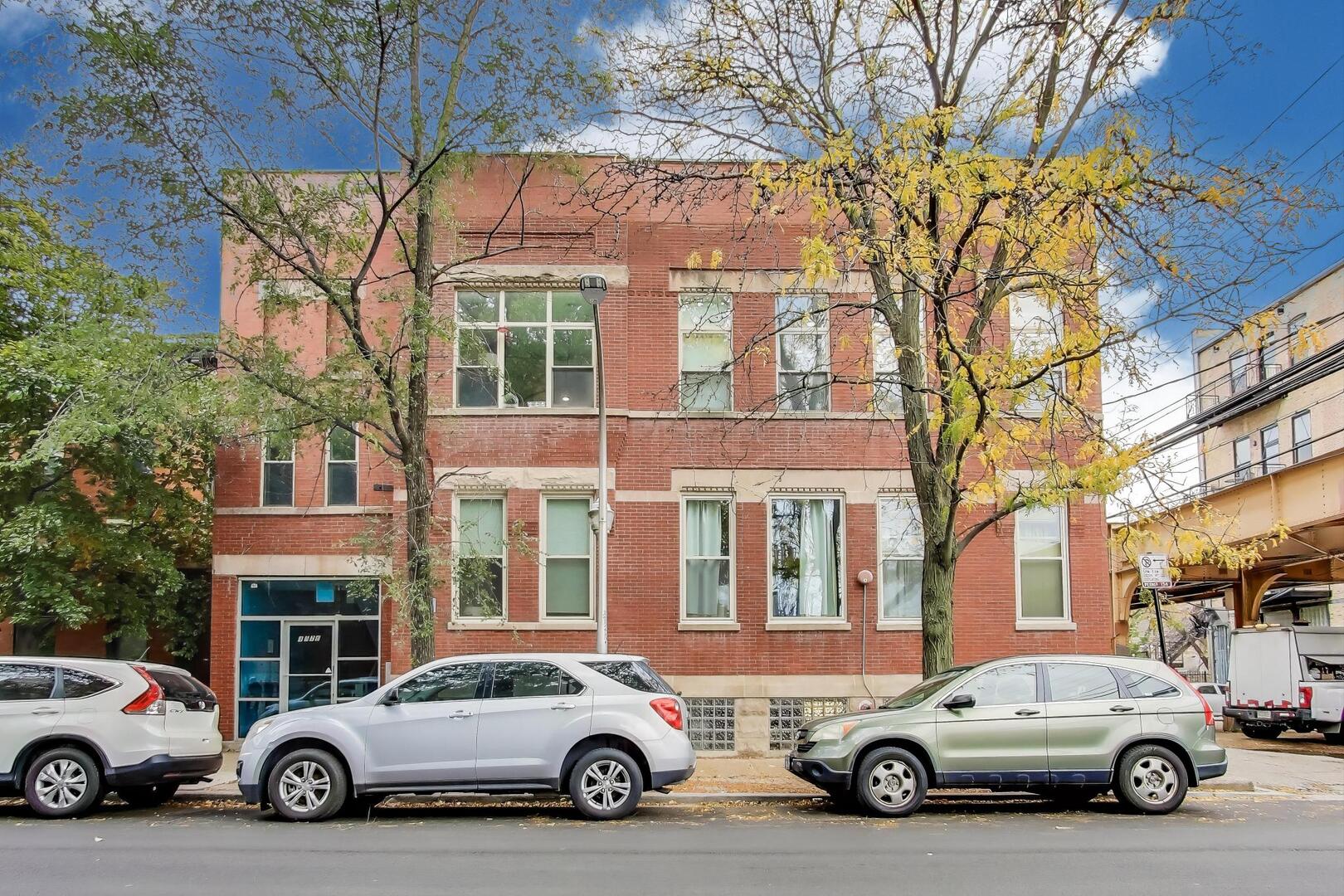 1378 N Wolcott Avenue Unit: 2C