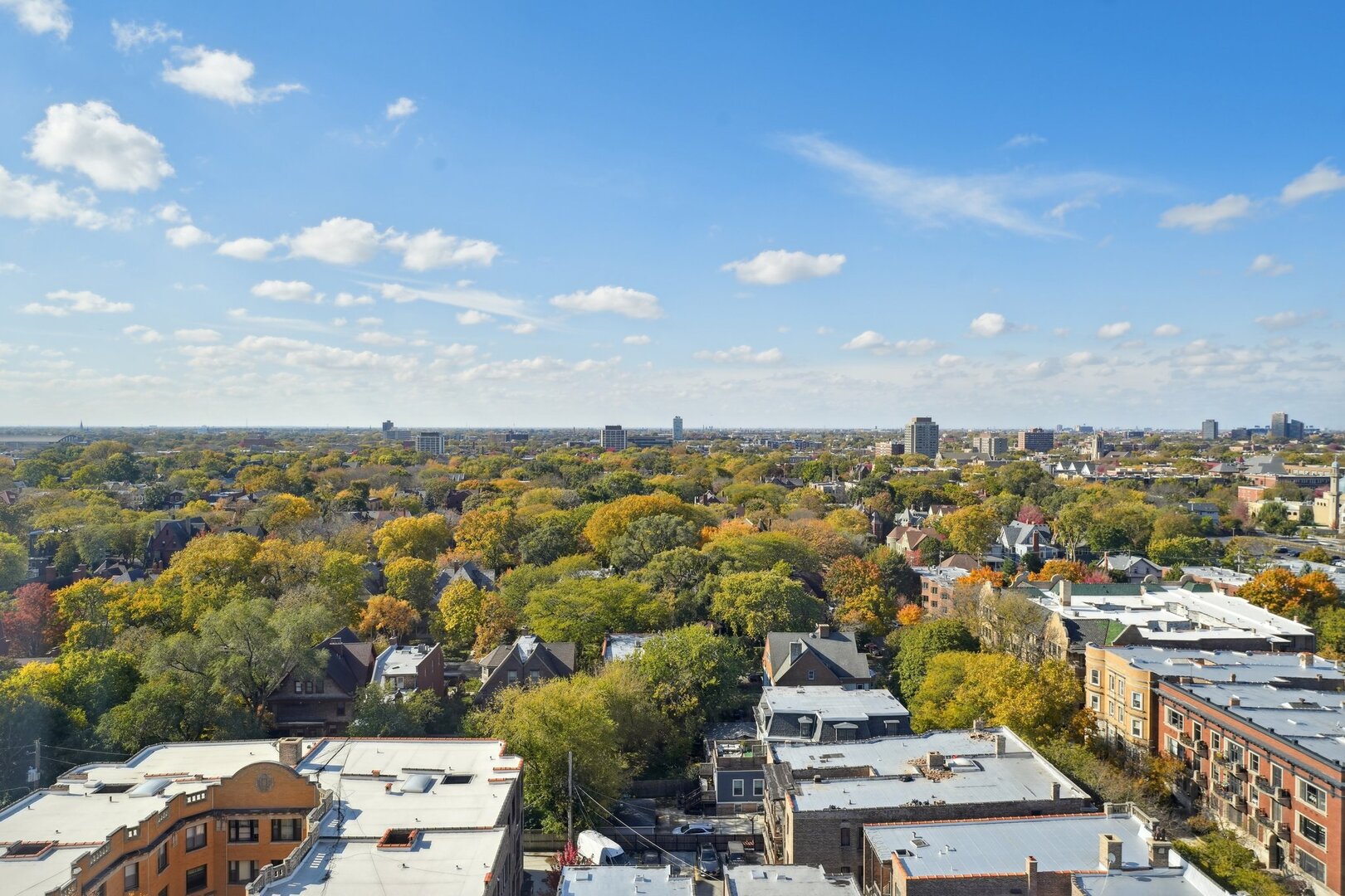 4800 S Lake Park Avenue Unit: 1612