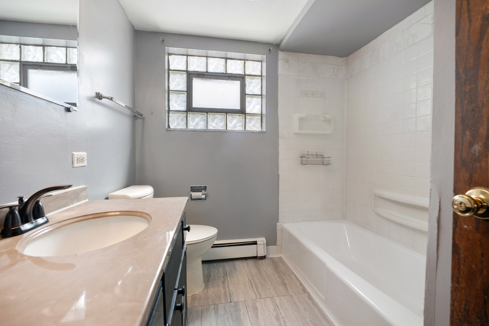 524 Jeffery Avenue Unit: 1