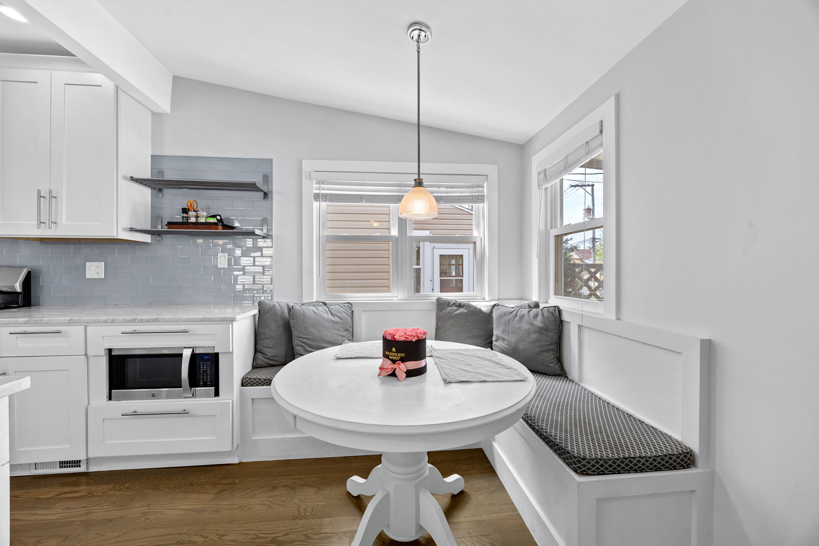 5212 W Berenice Avenue