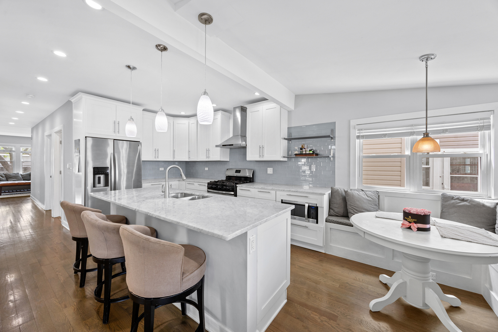 5212 W Berenice Avenue