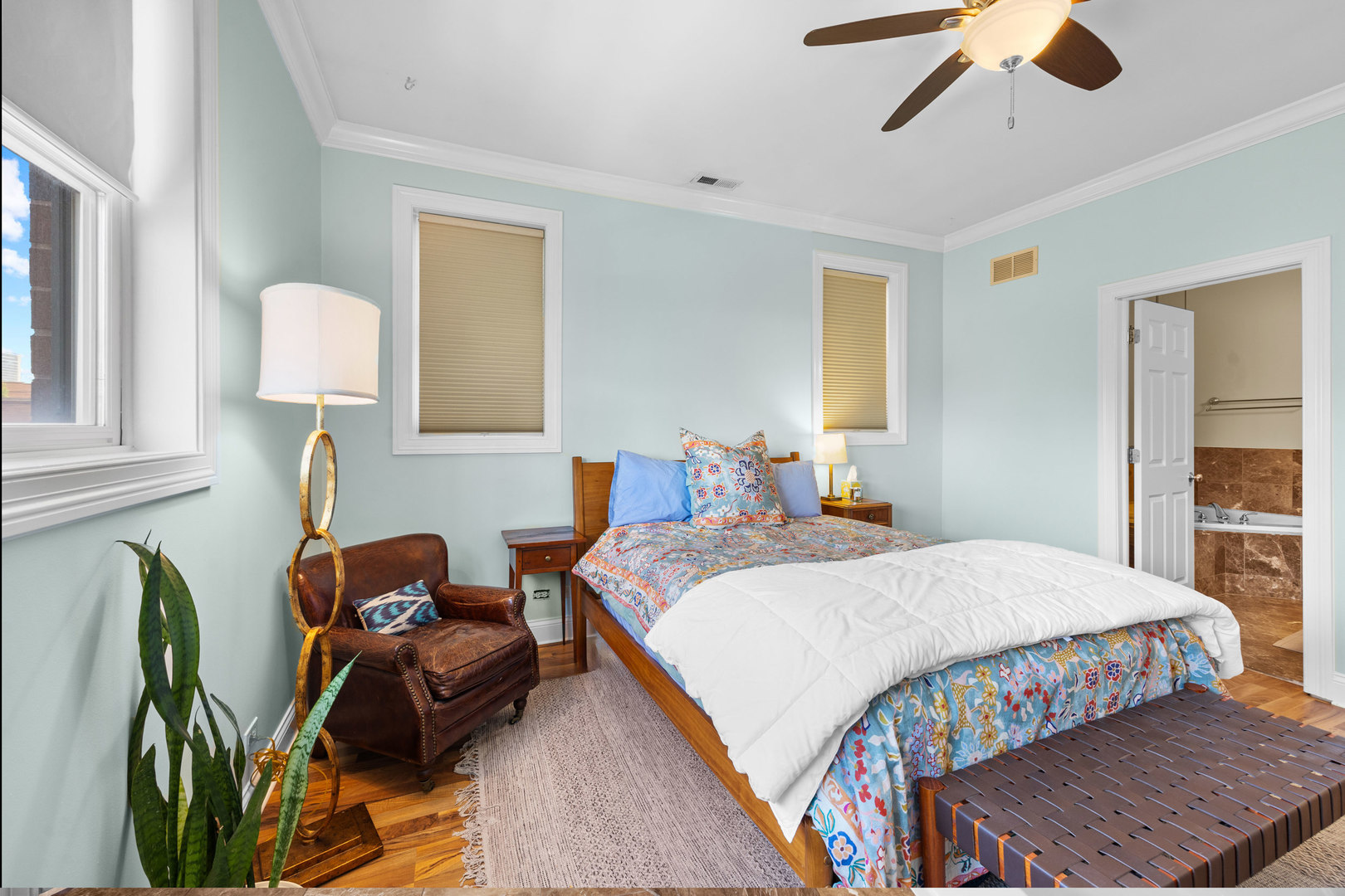 1122 W Hubbard Street Unit: 4E