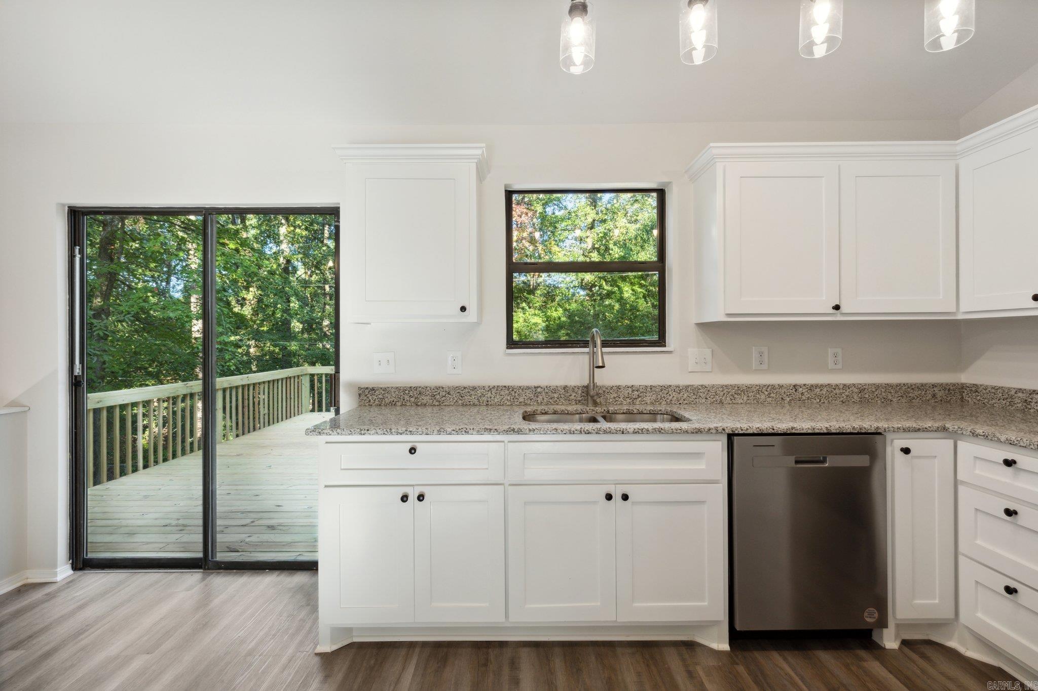 9 Kings Pointe Cove