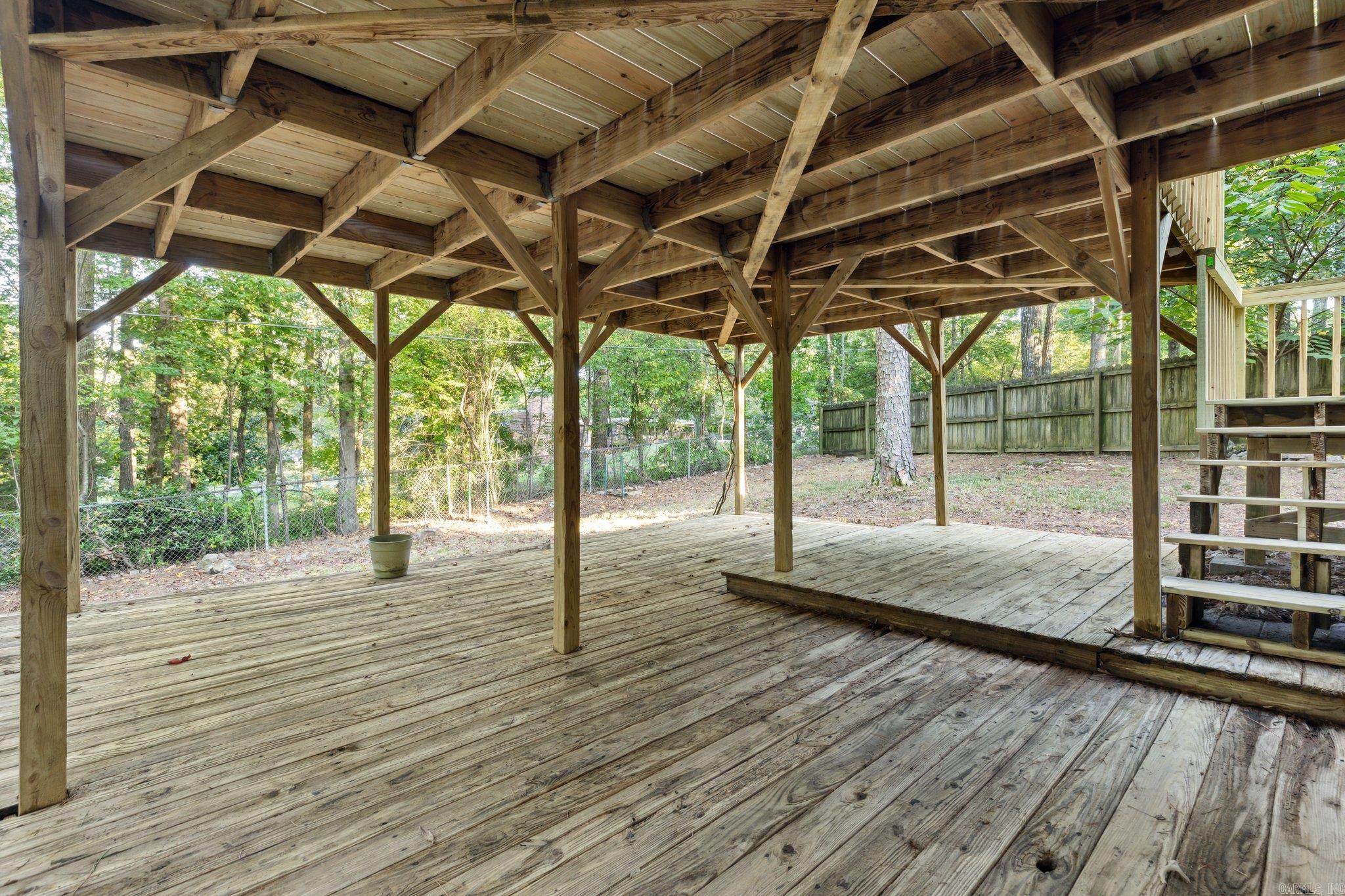 9 Kings Pointe Cove