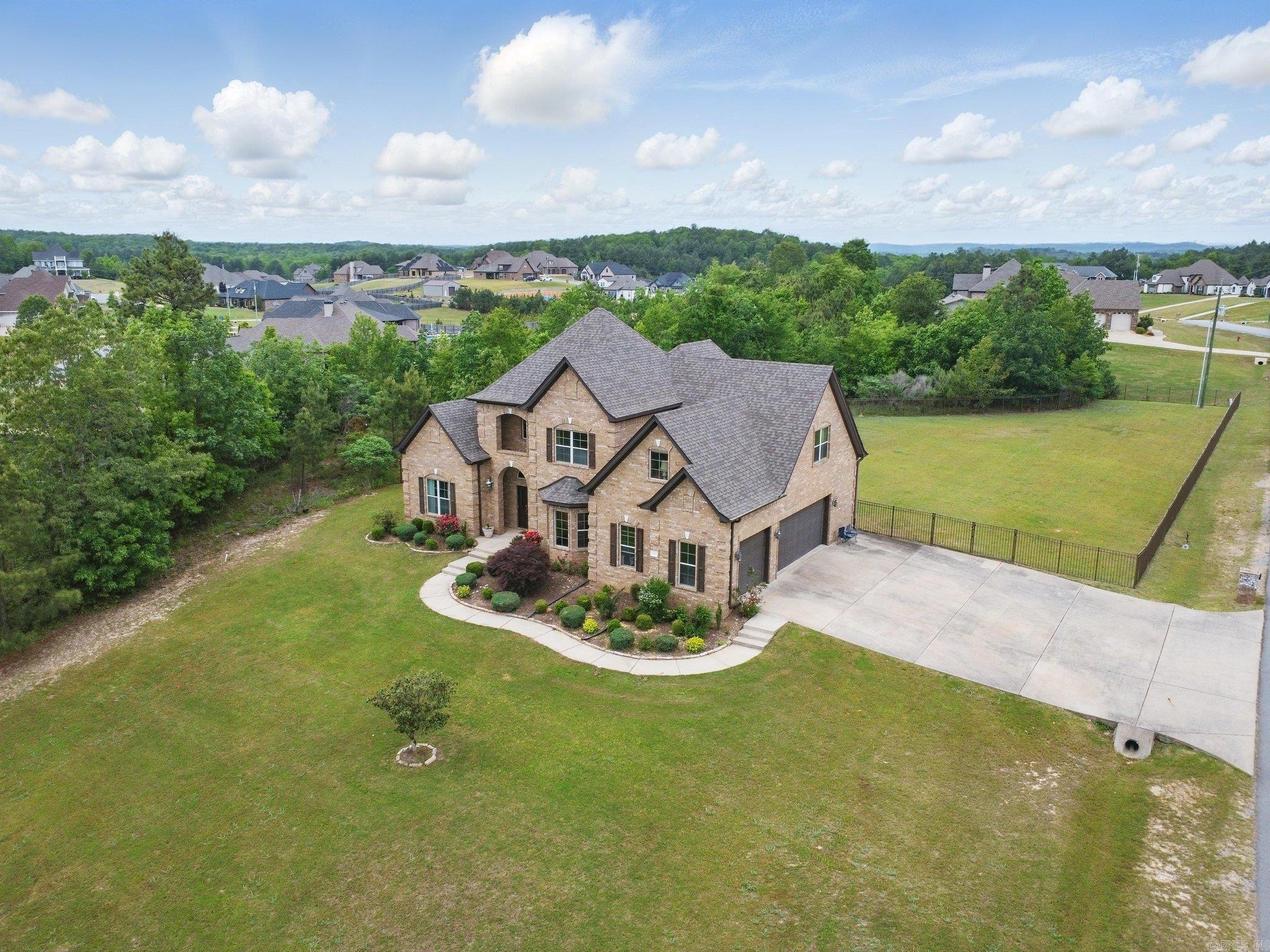 11187 Stonehill Drive