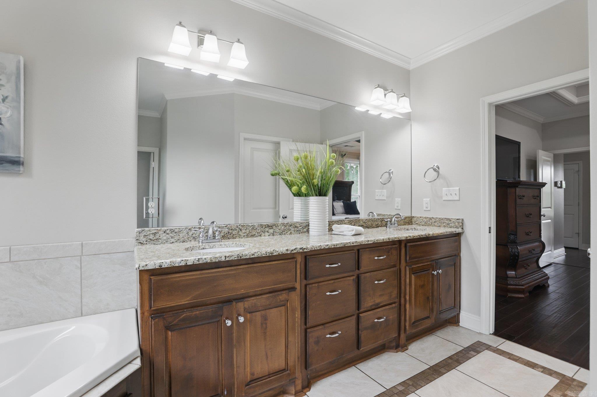 11187 Stonehill Drive
