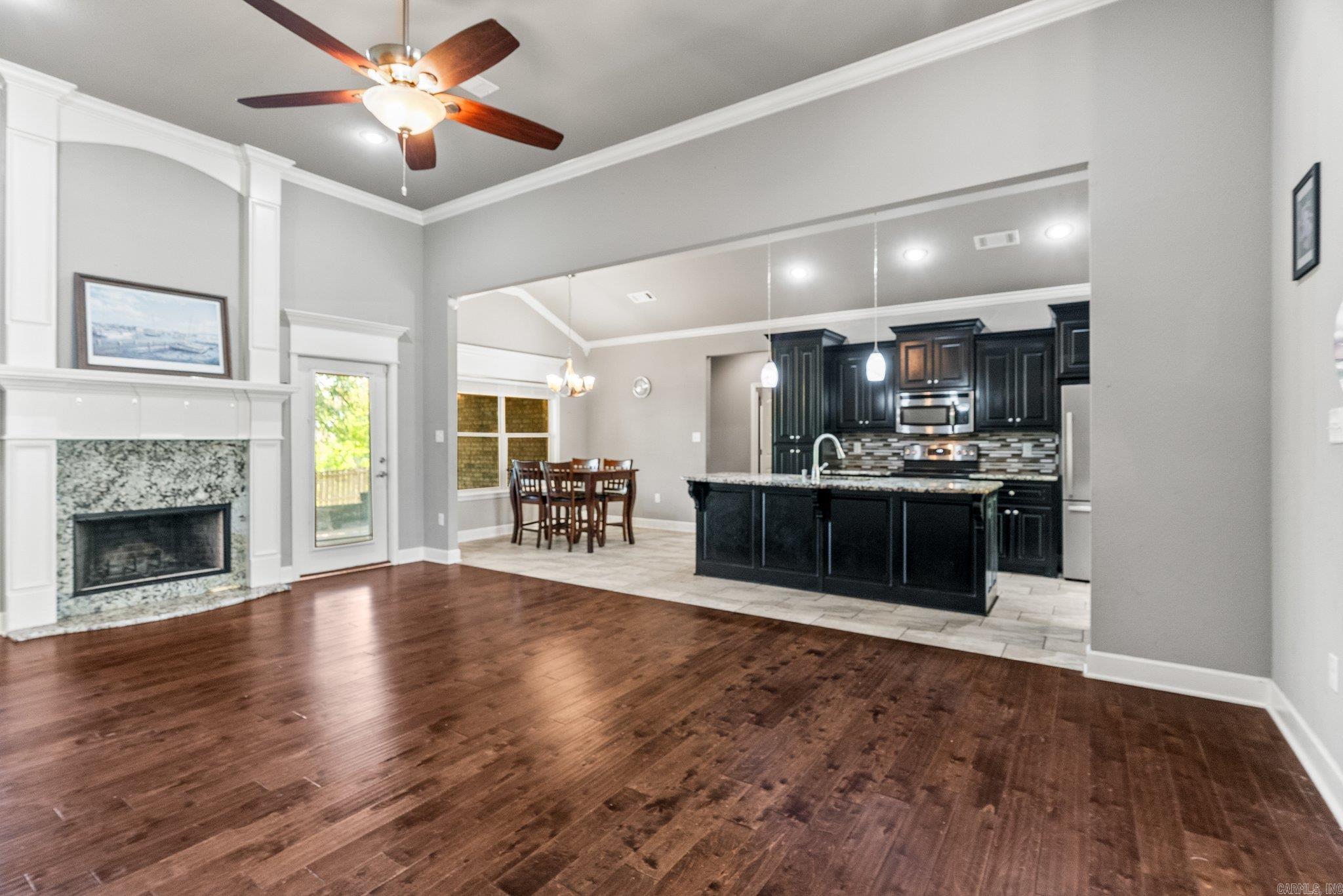 918 Hunter Lee Drive