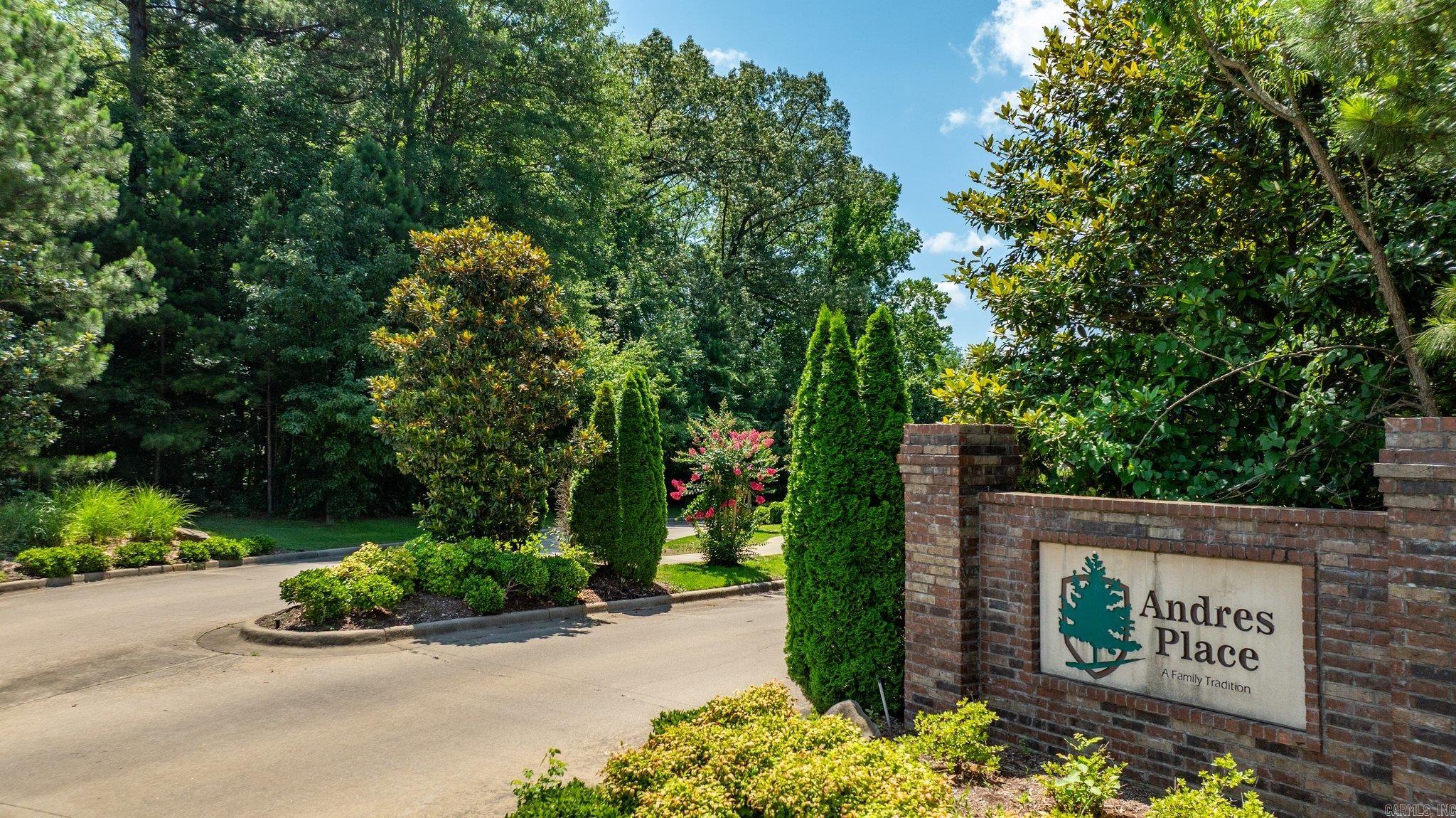 918 Hunter Lee Drive
