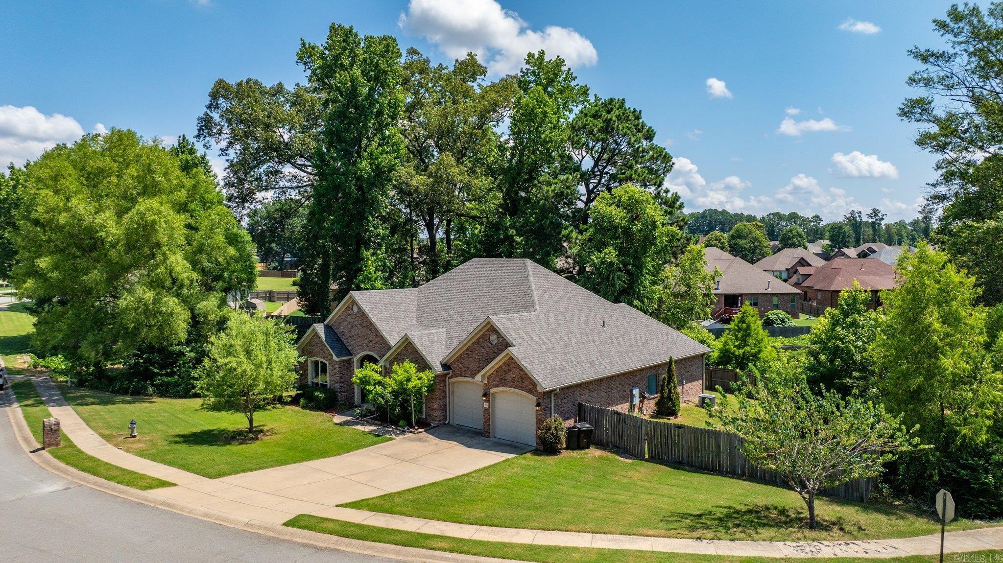 918 Hunter Lee Drive