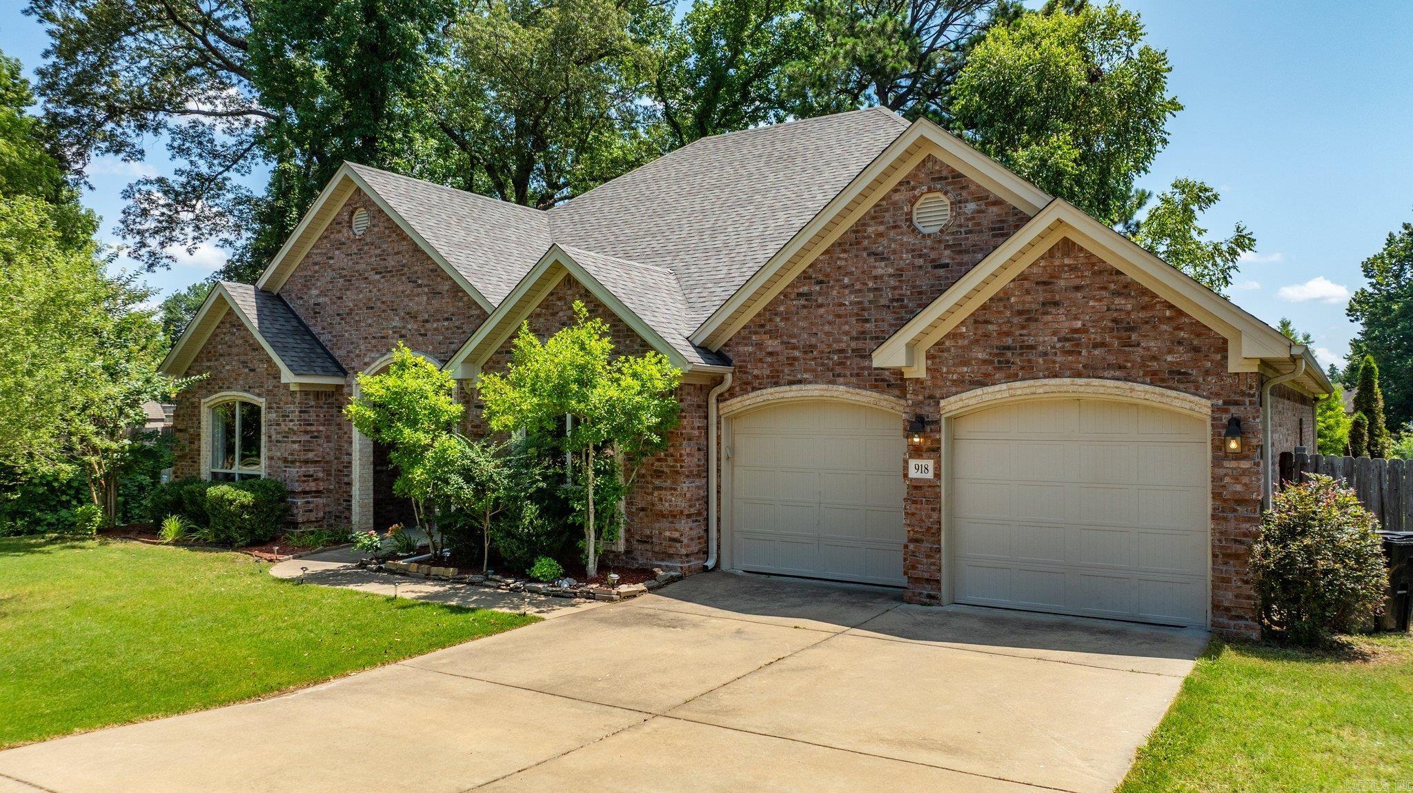 918 Hunter Lee Drive
