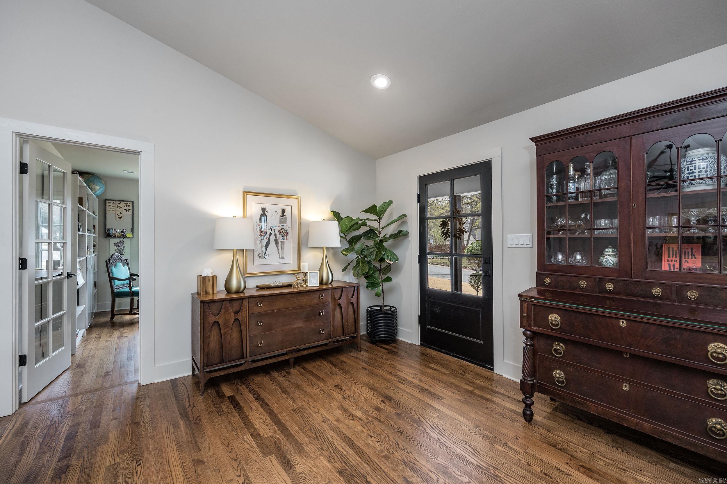 2803 Dalewood Rd Road