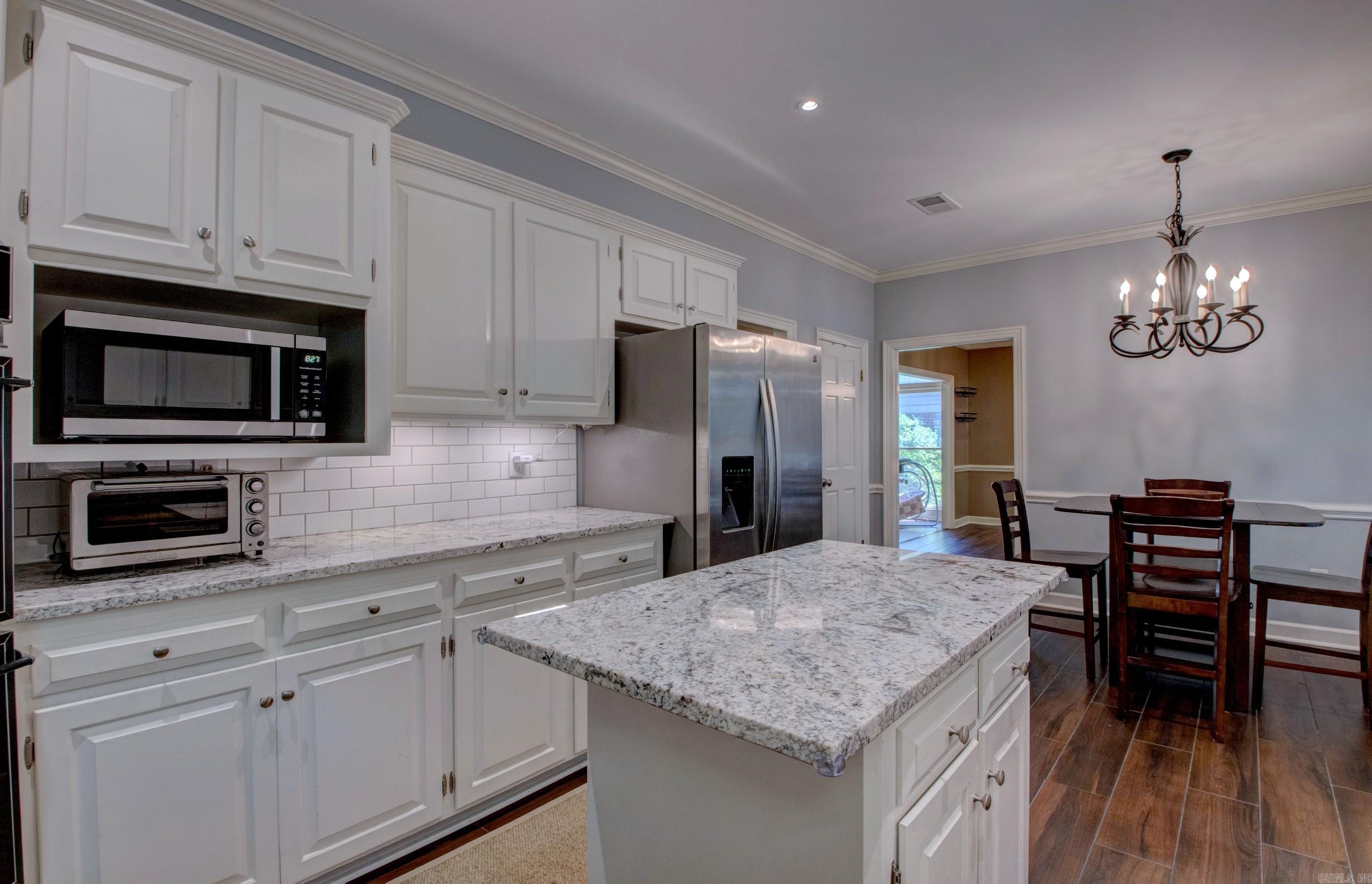 15 Rocky Valley Cove