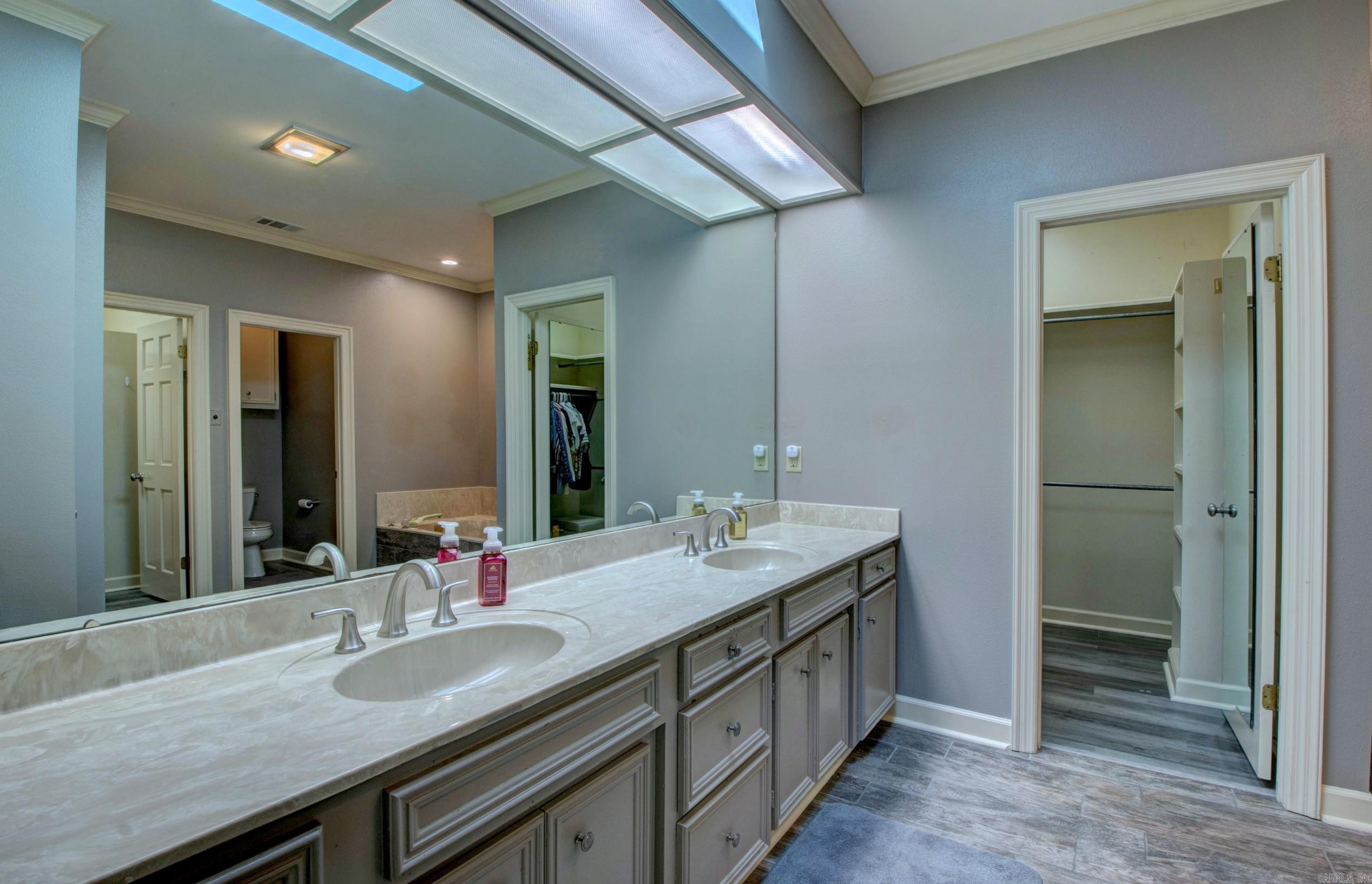 15 Rocky Valley Cove