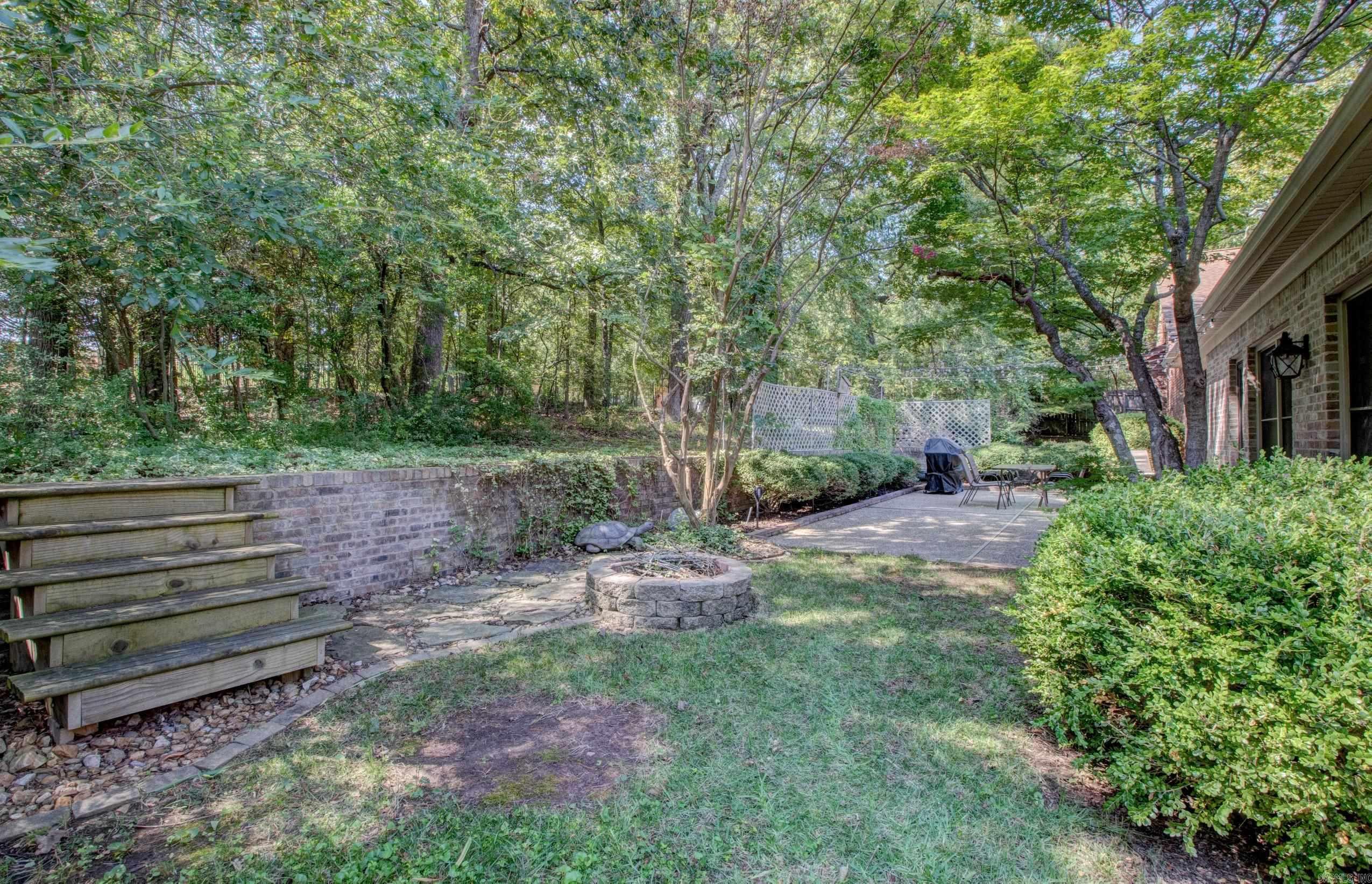 15 Rocky Valley Cove