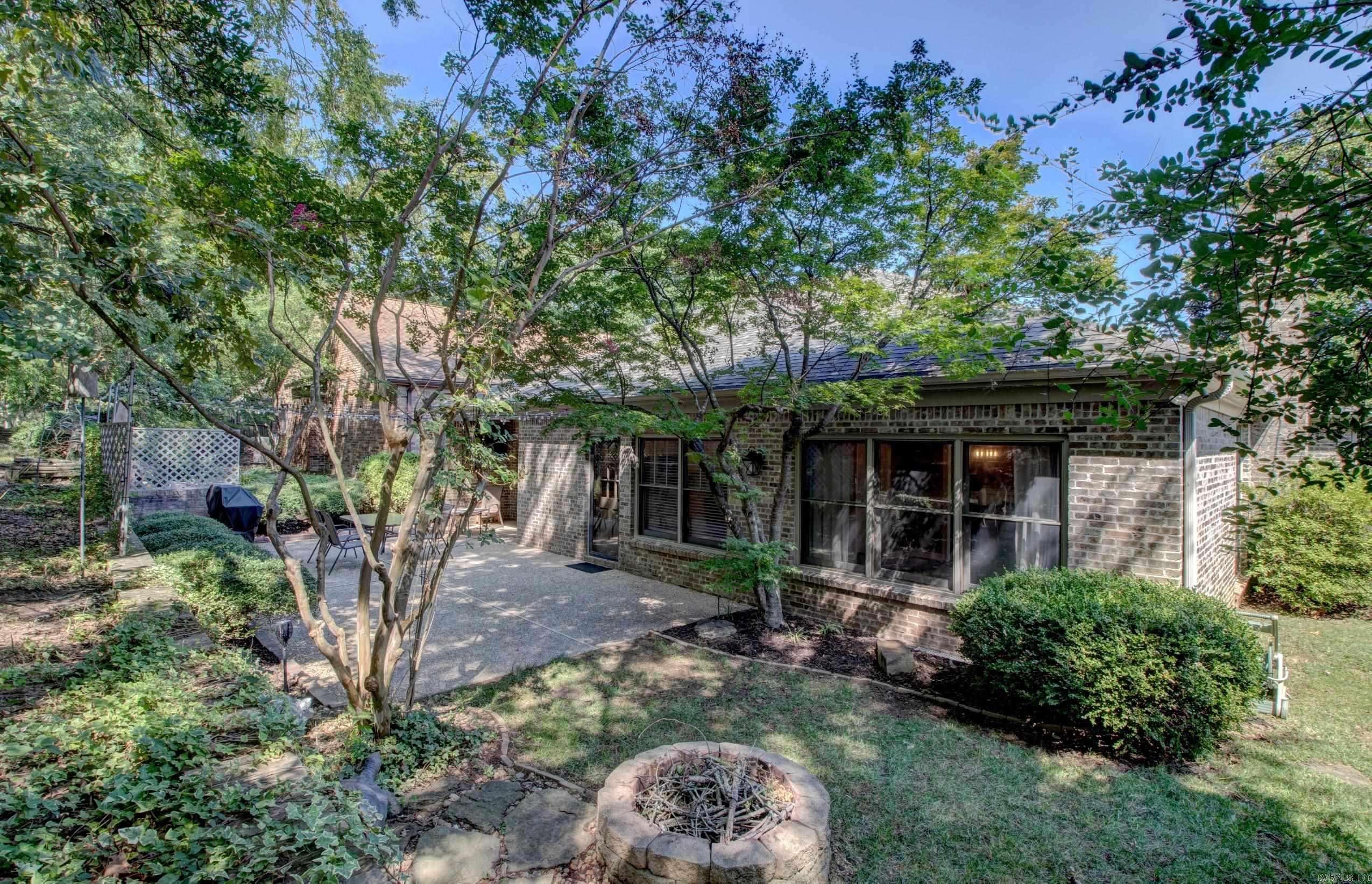 15 Rocky Valley Cove