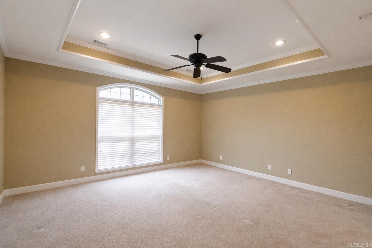 24 Wellington Colony Drive