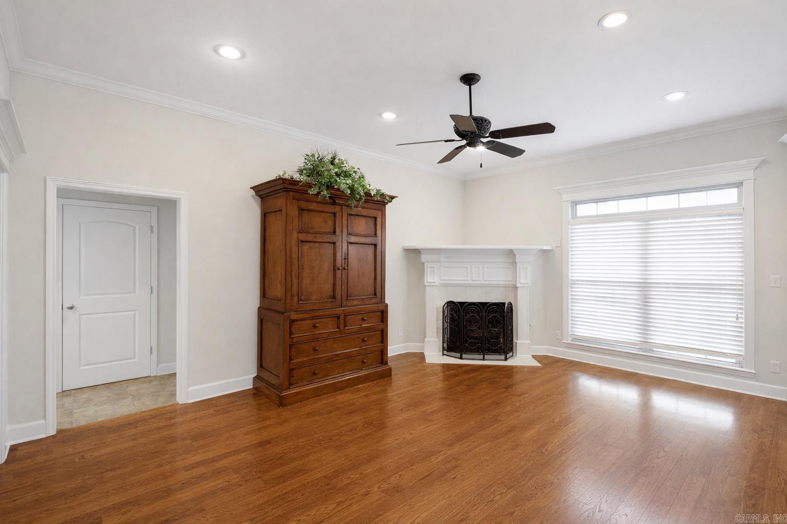 24 Wellington Colony Drive