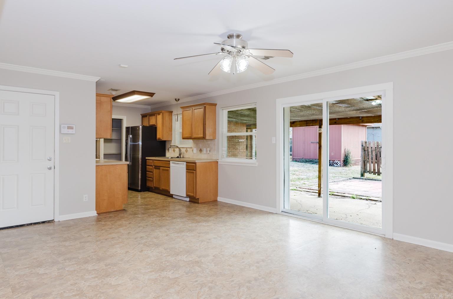 6909 Briarwood
