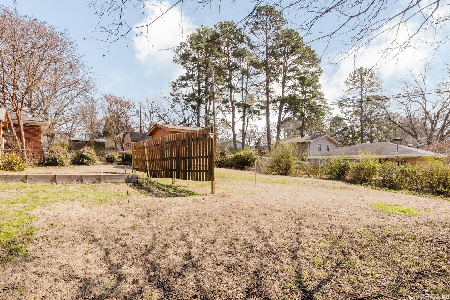6909 Briarwood