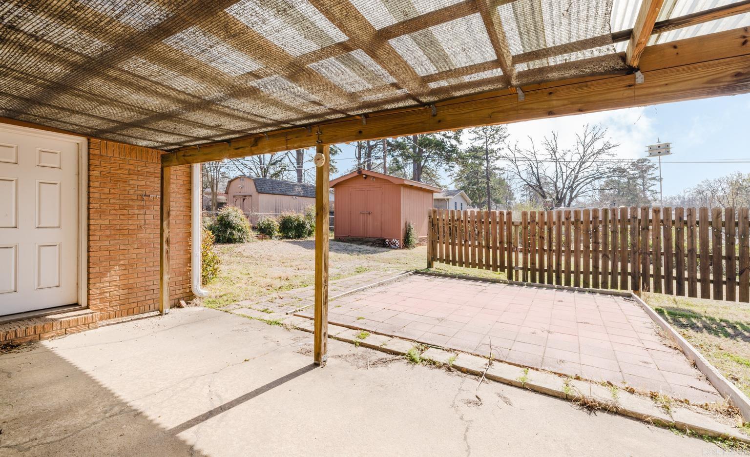 6909 Briarwood