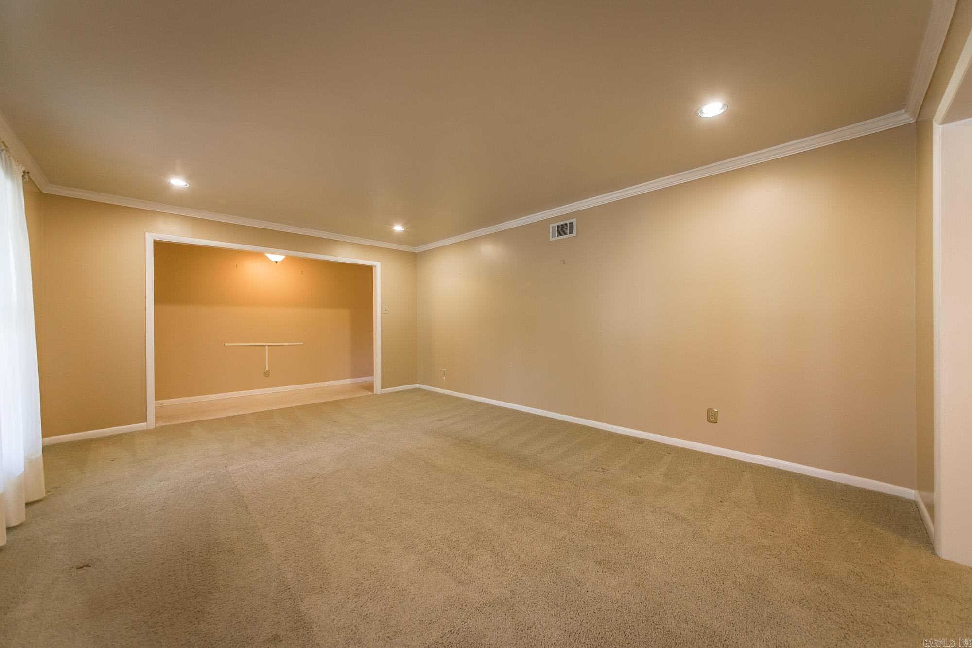 1001 Biscayne Drive